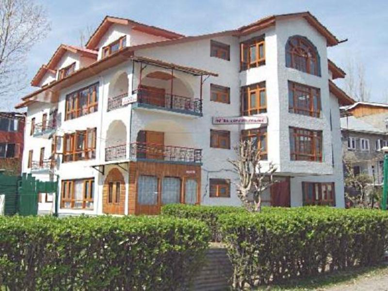Hotel Season Palace Srīnagar Zewnętrze zdjęcie